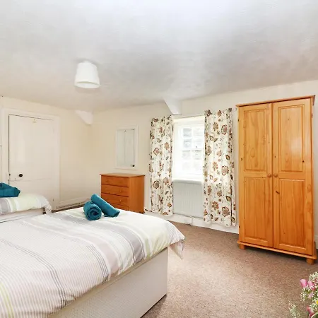 Holiday home Westroose Otterham